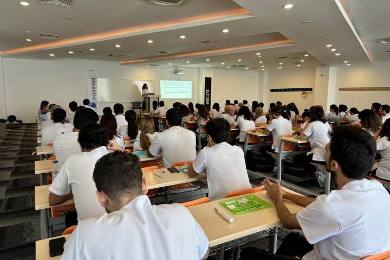 ALANYA ALAADDİN KEYKUBAT ÜNİVERSİTESİ DİŞ HEKİMLİĞİ FAKÜLTESİ ÖĞRENCİLERİ VE ASİSTANLARI İÇİN “ENDODONTİK TEDAVİDE DÖNER ALET KULLANIMI KURSU” DÜZENLENDİ.  